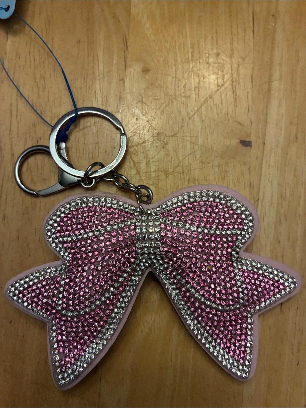 Breast Cancer Awareness Sparkly Pink Crystal Bow bagcharm Keychain NWT - Picture 2 of 3